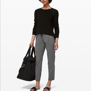 Lululemon “On the Fly” 7/8 pants